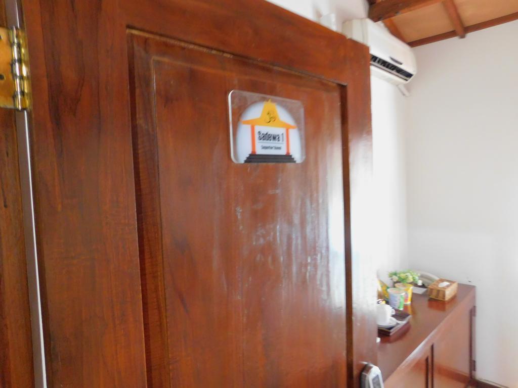Seven Trumpets Guesthouse Maguwo Екстер'єр фото
